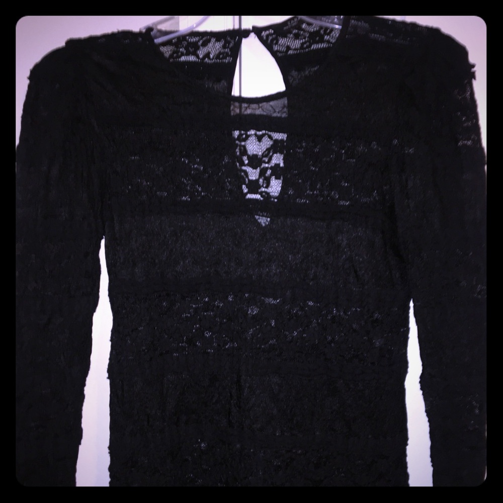 Zara Lace Shirt W/ Keyhole Back